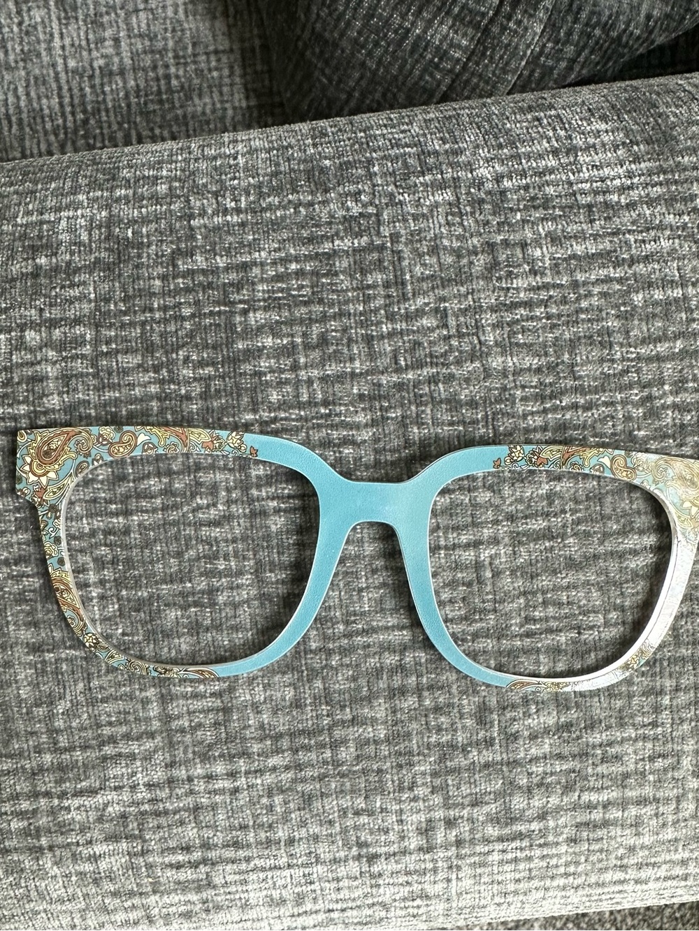 Posh Paisley Murphy frame Pair Eyewear topper